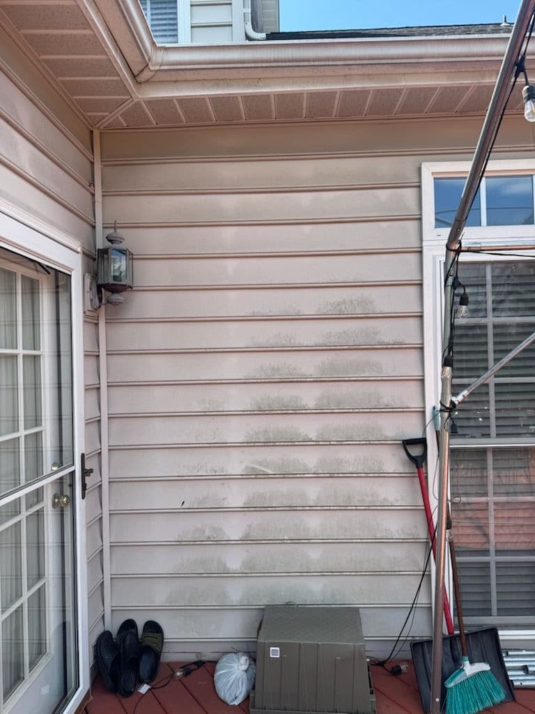 Gallery photos for Residential Power Washing in Chantilly, VA: Image #3