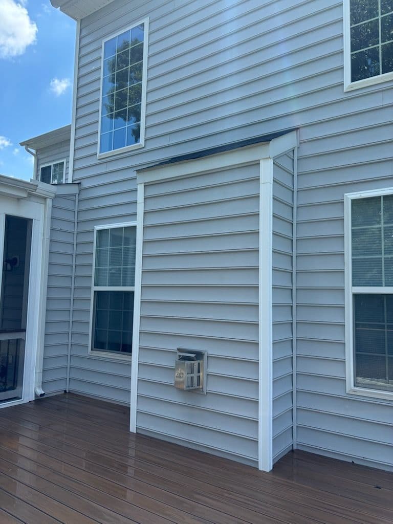 Vinyl Siding Transformation with Soft Washing image